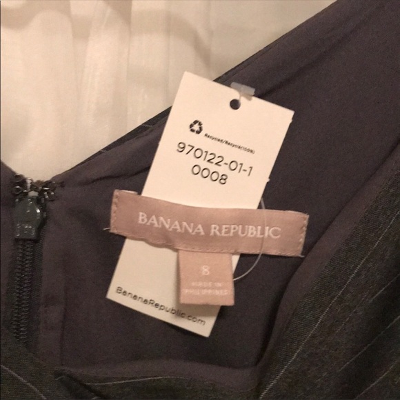 Banana Republic NWT pin strip dress - Picture 3 of 4